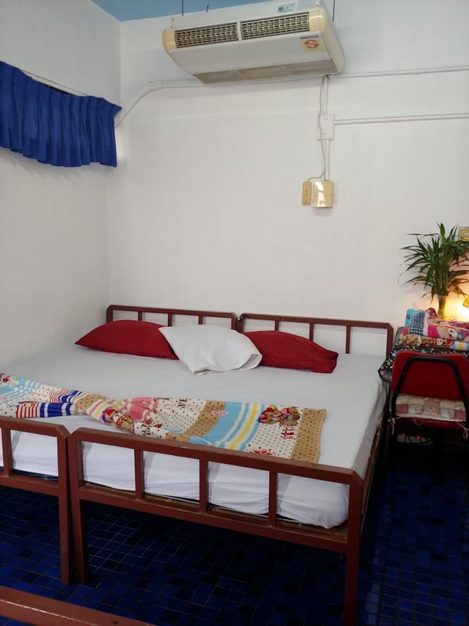 Prasuri Guest House Banguecoque Exterior foto